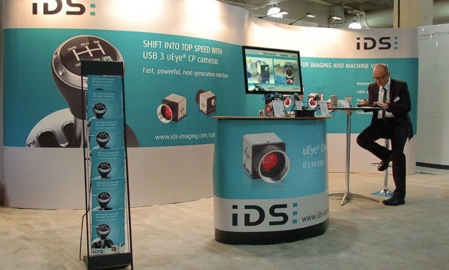IDS Serpentine Booth