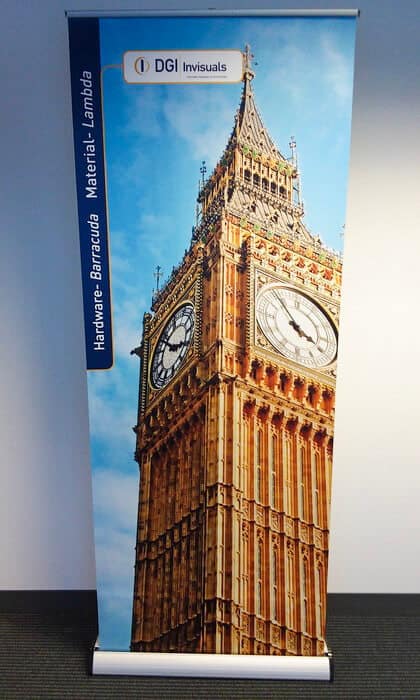 A single banner showcasing the Big Ben clock tower of the palace of Westminster against a light blue sky.